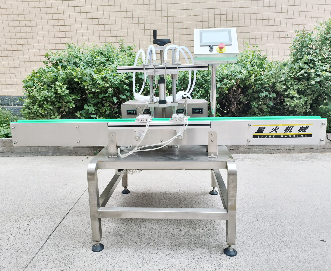 西安四頭齒輪泵灌裝機(jī)